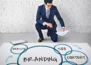 Building a Strong Personal Brand to Stand Out in the Sales and Marketing Job Market