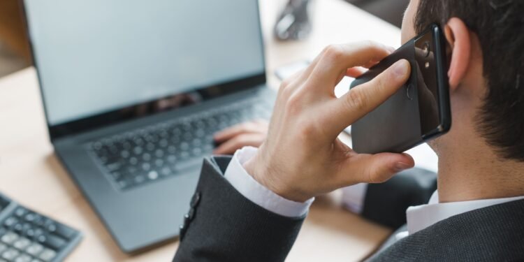 Cold Calling vs. Warm Calling: Which Works Best for You?