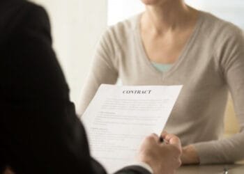 The Power of Personalized Cover Letters in Sales & Marketing Job Applications