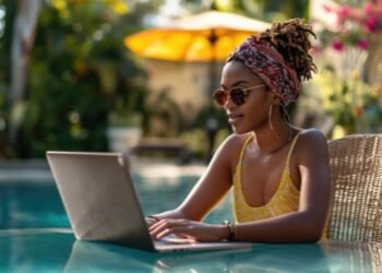 The Power of Visuals: Incorporating Graphics in Email Campaigns